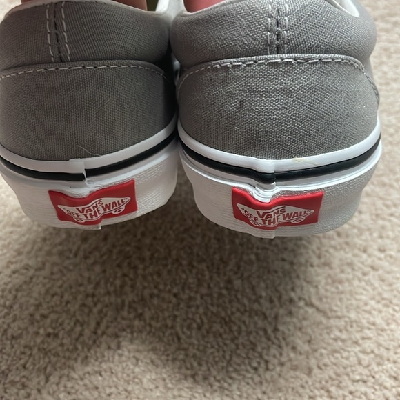 VANS SLIP ONS - Picture 4 of 6